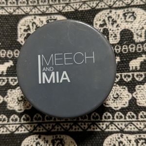 Meech and Mia eyeshadow pigment